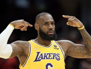 LeBron James Is the First Active NBA Player to Achieve Billionaire Status