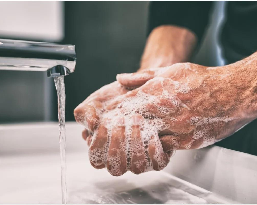 Bloomfield Explains Why Bathing Can Be Avoided Completely