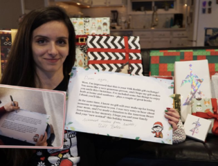 A Woman Discovers Her RedditGifts Secret Santa Is Bill Gates