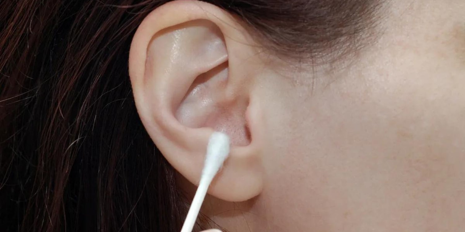 Doctor Warns Against Using Cotton Buds to Clean Your Ears